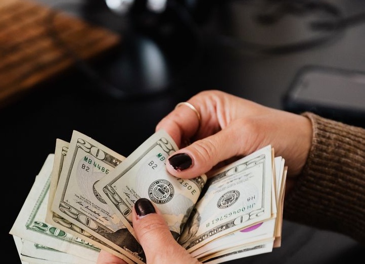 Почему вам стоит создать резервный фонд и регулярно его пополнять